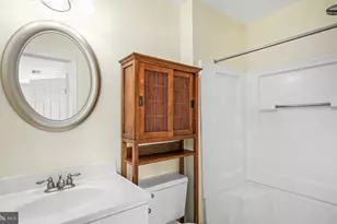 14807 Rydell Rd, Centreville, VA 20121 - Photo 11
