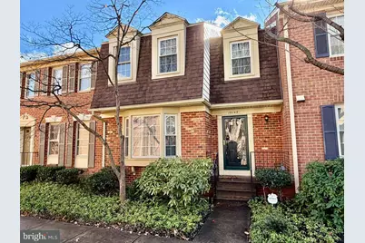 10145 Village Knolls Court, Oakton, VA 22124 - Photo 1