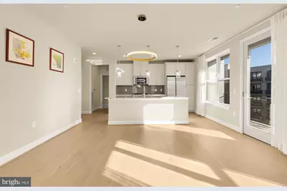 9555 Saintsbury Drive #503, Fairfax, VA 22031 - Photo 5