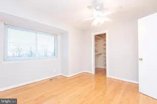 2618 Glengyle Dr, Vienna, VA 22181 - Photo 17