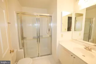 1625 International Dr, McLean, VA 22102 - Photo 23