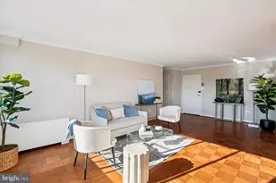 6641 Wakefield Dr, Alexandria, VA 22307 - Photo 7