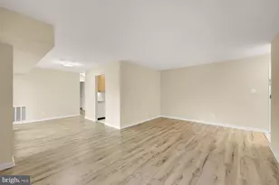 2911 Charing Cross Rd, Falls Church, VA 22042 - Photo 9