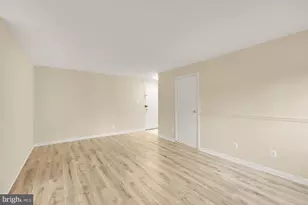 2911 Charing Cross Rd, Falls Church, VA 22042 - Photo 7