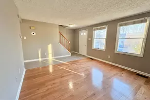 8263 Burning Forest Ct, Springfield, VA 22153 - Photo 3