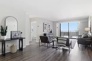 1800 Old Meadow Rd, McLean, VA 22102 - Photo 3