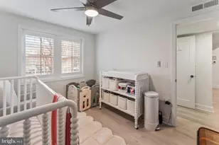 6715 W Wakefield Dr, Alexandria, VA 22307 - Photo 23