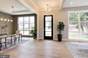 125 Casmar St SE, Vienna, VA 22180 - Photo 3