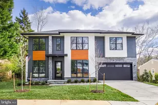 125 Casmar St SE, Vienna, VA 22180 - Photo 1