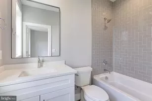 125 Casmar St SE, Vienna, VA 22180 - Photo 33