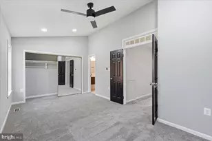 5714 Mason Bluff Dr, Burke, VA 22015 - Photo 13