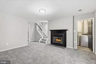 5714 Mason Bluff Dr, Burke, VA 22015 - Photo 17