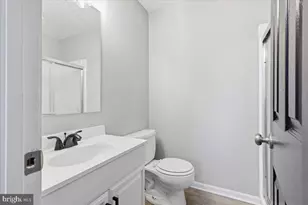 5714 Mason Bluff Dr, Burke, VA 22015 - Photo 11