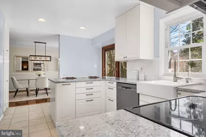 7115 Hundsford Lane, Springfield, VA 22153 - Photo 21