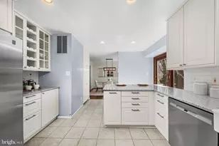 7115 Hundsford Ln, Springfield, VA 22153 - Photo 25