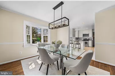 7115 Hundsford Lane, Springfield, VA 22153 - Photo 17