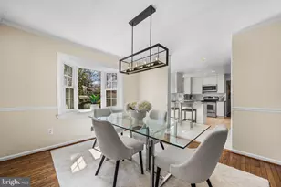 7115 Hundsford Ln, Springfield, VA 22153 - Photo 17