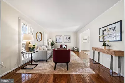 7115 Hundsford Lane, Springfield, VA 22153 - Photo 11