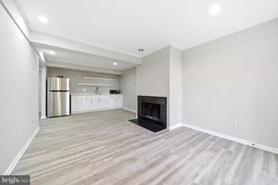 10360 Hampshire Green Avenue, Fairfax, VA 22032 - Photo 31