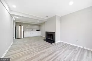 10360 Hampshire Green Ave, Fairfax, VA 22032 - Photo 31