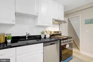 6514 10th St, Alexandria, VA 22307 - Photo 3