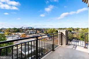 6718 Lowell Ave, McLean, VA 22101 - Photo 9