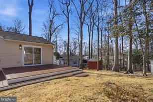 9077 Brook Ford Rd, Burke, VA 22015 - Photo 29