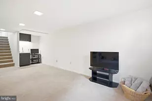 7209 Drifter Ct, Burke, VA 22015 - Photo 37