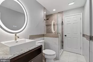 13142 New Parkland Dr, Herndon, VA 20171 - Photo 49