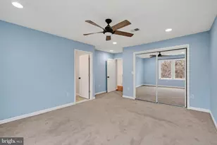 13142 New Parkland Dr, Herndon, VA 20171 - Photo 37