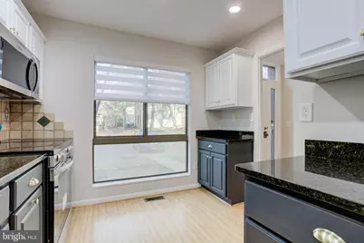 11908 Barrel Cooper Court, Reston, VA 20191 - Photo 9