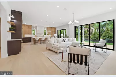 2530 Stuart Place, Falls Church, VA 22046 - Photo 5