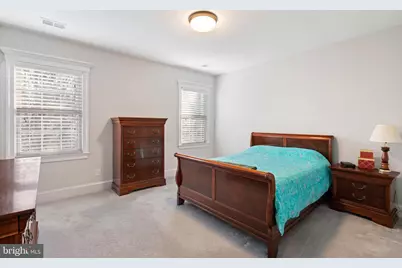 1604 Colonial Lane, McLean, VA 22102 - Photo 29