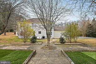 355 Springvale Rd, Great Falls, VA 22066 - Photo 39