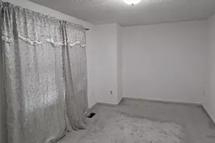 9119 Aspenpark Ct, Lorton, VA 22079 - Photo 17