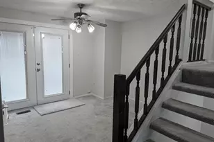 9119 Aspenpark Ct, Lorton, VA 22079 - Photo 11