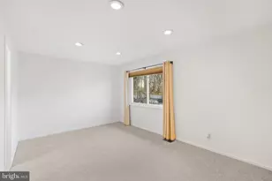 2716 Glengyle Dr, Vienna, VA 22181 - Photo 25