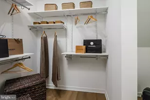 4753 Sully Pt Ln, Chantilly, VA 20151 - Photo 5