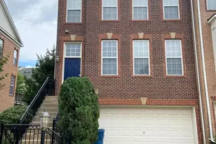 5633 Sheals Ln, Centreville, VA 20120 - Photo 1