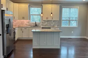 6445 First St, Alexandria, VA 22312 - Photo 5