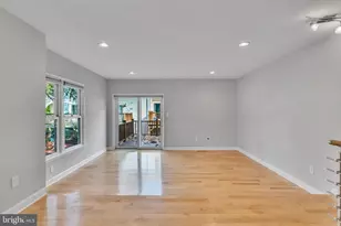 6146 Brook Dr, Falls Church, VA 22044 - Photo 3