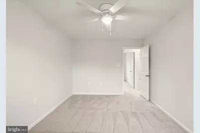 9225 Sand Creek Court, Burke, VA 22015 - Photo 23