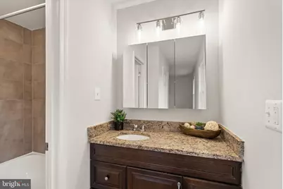 9225 Sand Creek Court, Burke, VA 22015 - Photo 25