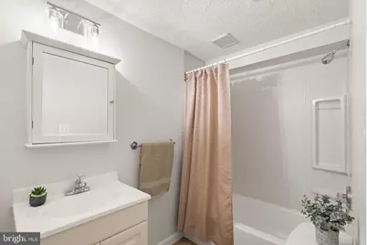 9225 Sand Creek Court, Burke, VA 22015 - Photo 35