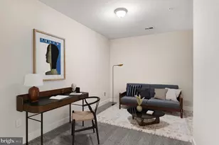 9523 Bastille St, Fairfax, VA 22031 - Photo 3