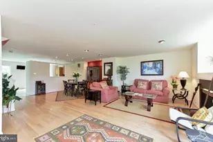 4804 Heron Neck Ln, Fairfax, VA 22033 - Photo 17