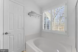 6238 Windham Hill Run, Alexandria, VA 22315 - Photo 35