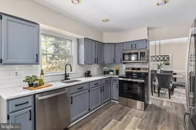 13170 Autumn Hill Lane, Herndon, VA 20171 - Photo 15