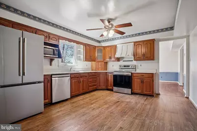 6725 Alpine Drive, Annandale, VA 22003 - Photo 11