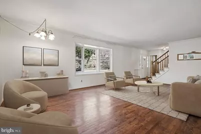 6725 Alpine Drive, Annandale, VA 22003 - Photo 5